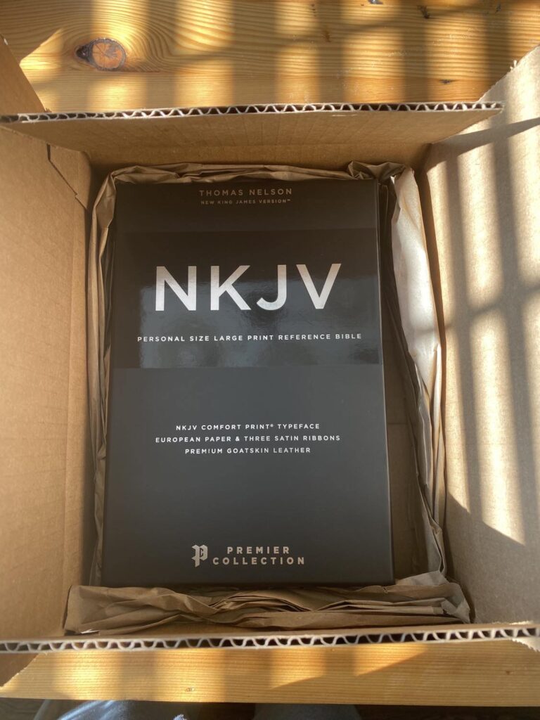 Youth-Bible-Bible-Review-for-NKJV-Personal-Size-End-of-Verse-Reference-Bible-Image-3-1